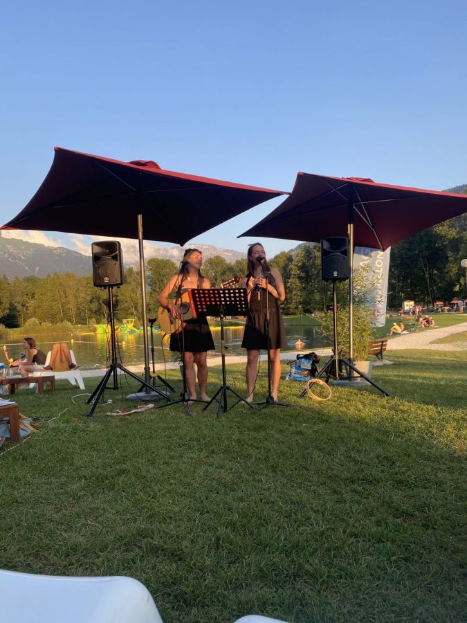 Concert au bord du lac bleu