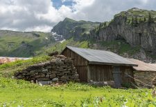Randonnée pédestre à l’alpage et chalets de Salvadon