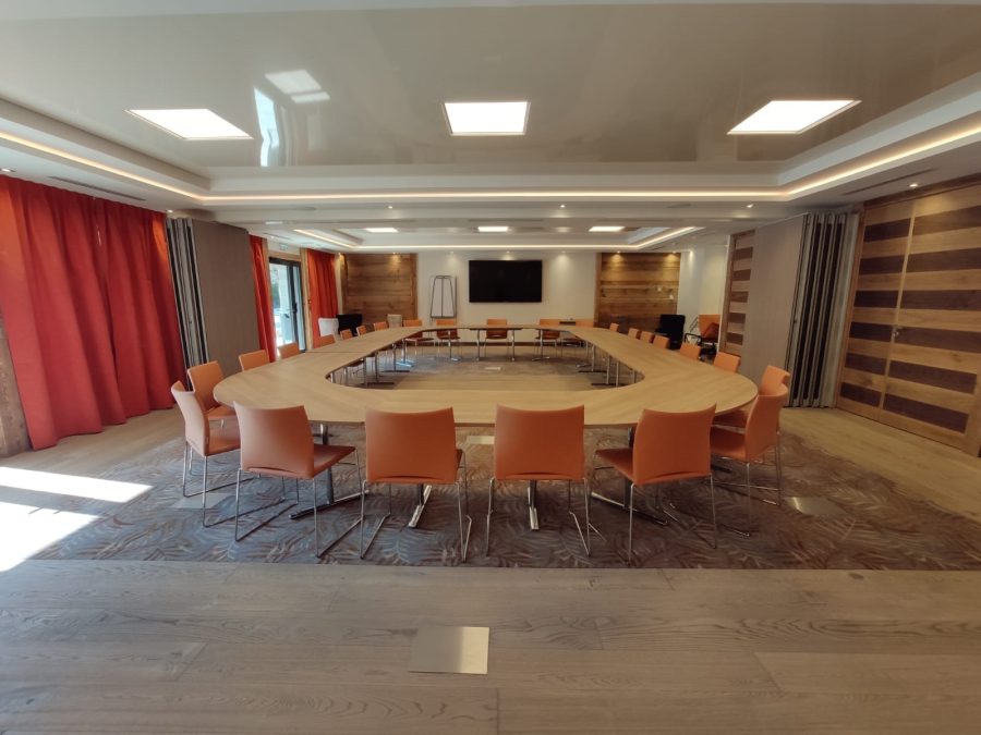 Salle de Séminaire Perrière – Hotel Alexane 4 étoiles – Samoens – Alpes