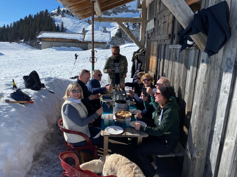 Journée Raquettes avec fondue Suisse en chalet privé_Morillon