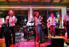 Concert Red Fish