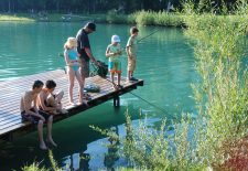 Pêche à la truite au lac Bleu