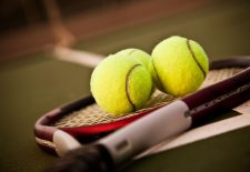 Court de tennis à Morillon 1100