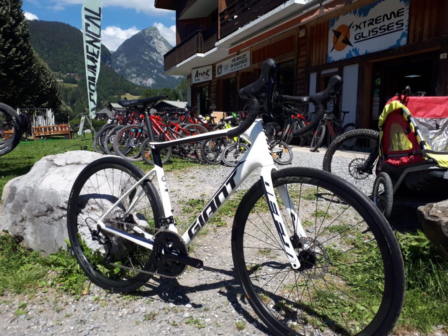 location vélo de course samoens xtreme glisses